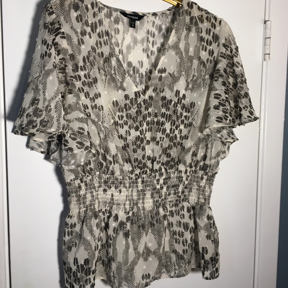 Sexy Animal Print Express Blouse Medium